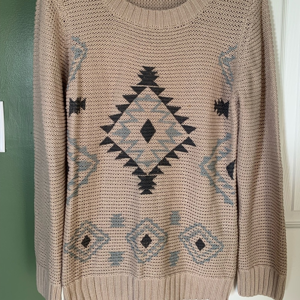 Women’s sweater